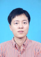 冯启龙 照片