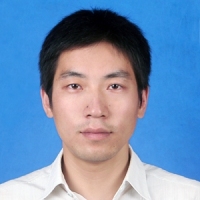 龚海 照片