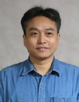 何捍卫 照片