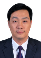 何旭辉 照片