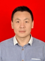 马登成 照片