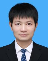 刘俊 照片