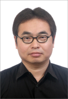李云平 照片
