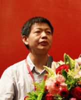 李新海 照片