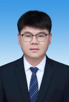 李珺 照片