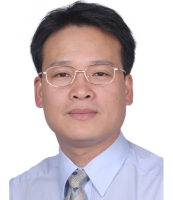 李赛毅 照片