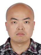 龙运杰 照片