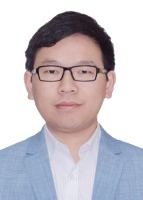 谭静强 照片