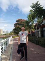 万中 照片