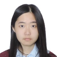 吴倩 照片