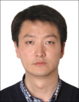 谢建平 照片
