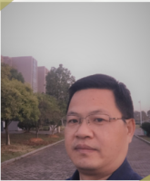周秋生 照片