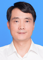 张立华 照片