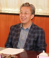 曹福亮 照片