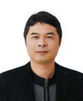 陈文 照片