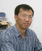 邓海英 照片