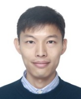 邓涵文 照片
