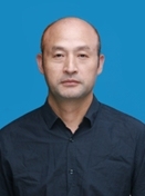 高自成 照片