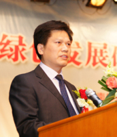 廖小平 照片