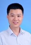 邓海顺 照片