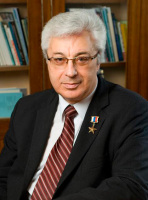 Yury Baturin 照片