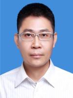 黄世亮 照片