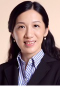 梁颖 照片