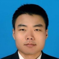 刘源 照片