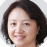 李彦 照片