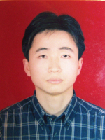 杨日魁 照片