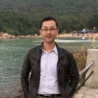 尹胜 照片
