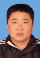 张伟 照片