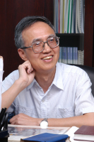 陈桂林 照片