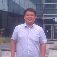 李冠海 照片