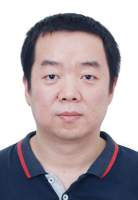 陈辉 照片
