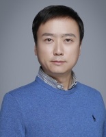 李栋 照片