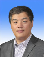 田勇 照片