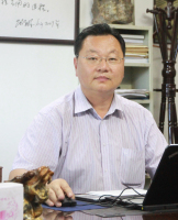 石元亮 照片