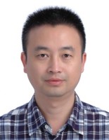 王浩 照片