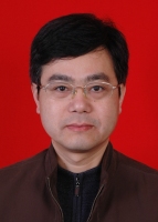 周青春 照片