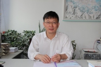 陈国俊 照片