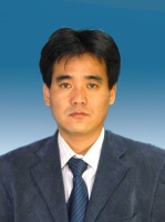 牛富俊 照片