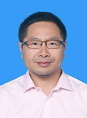 栾胜华 照片