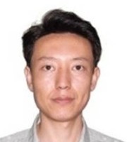 董连春 照片
