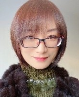 郭青 照片