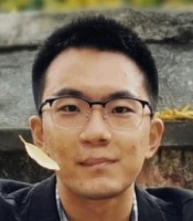 何永智 照片