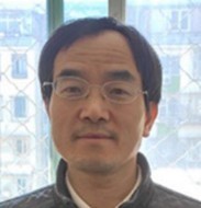 李泓 照片