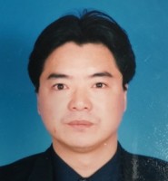 石新民 照片