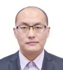 王中华 照片