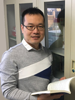 杨磊 照片